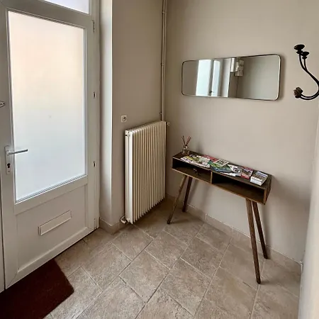 Maison Sarah Semesterbostad *